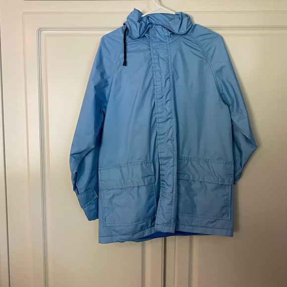Orvis,Size M, Light Blue, windbreaker with lining, lots of Velcro enclosures - Picture 4 of 16